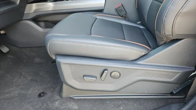 New 2026 Carbonized Gray Metallic Ford Lariat 4WD image 24