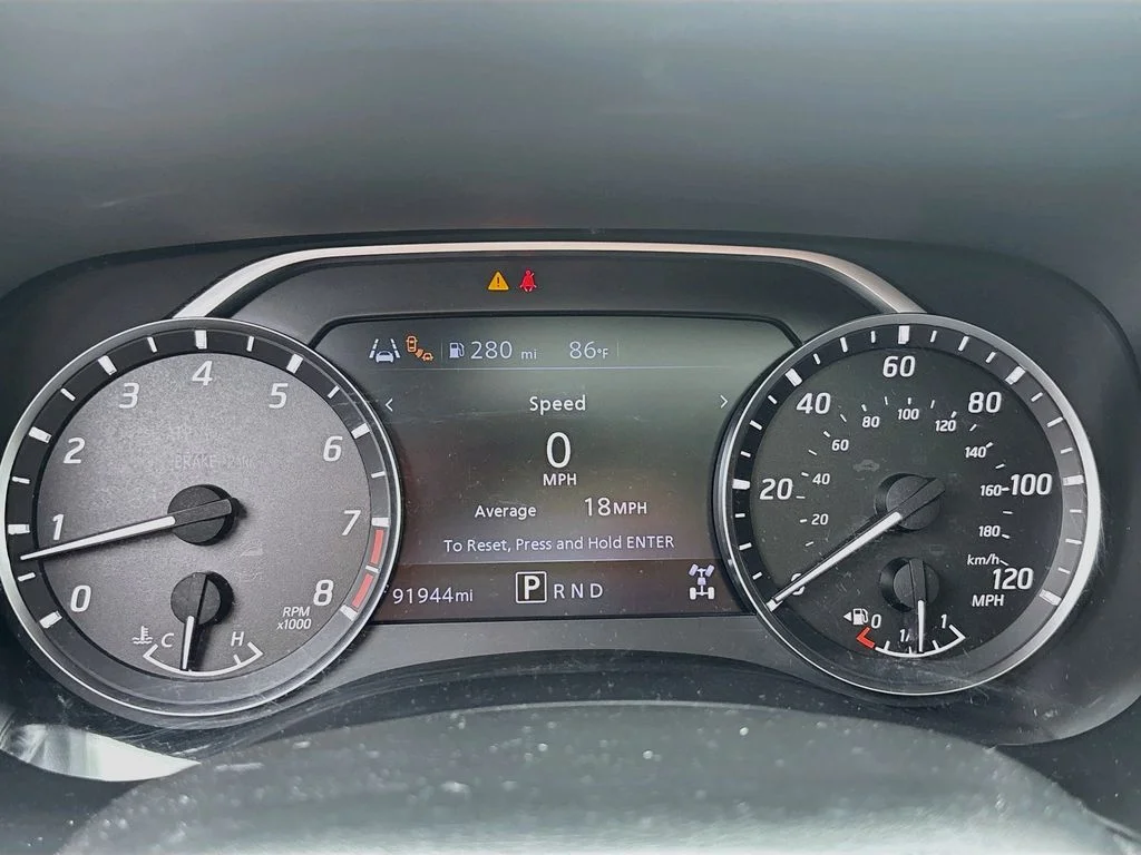 Used 2023 Gun Metallic Nissan SV image 20
