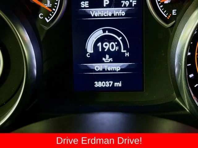 Used 2021 Green Jeep Sport image 28
