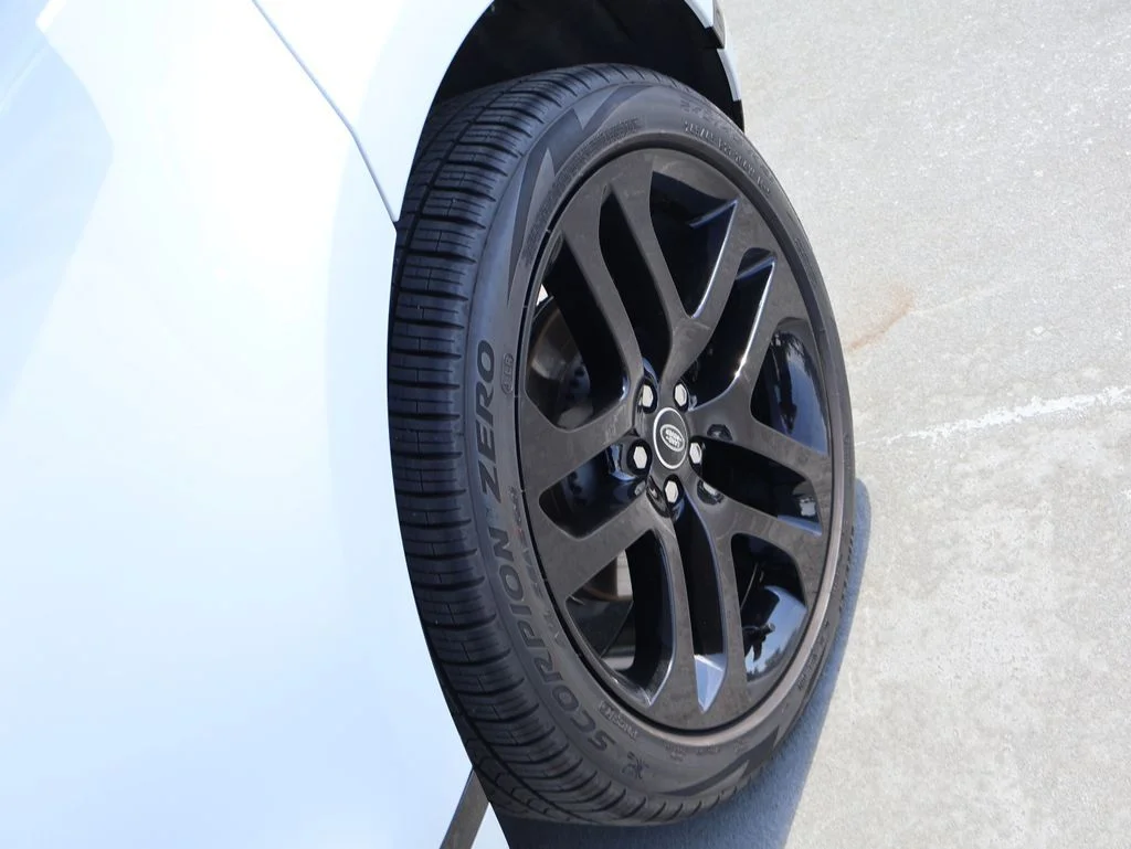 2026 Land Rover Range Rover Evoque Dynamic SE - Photo 38