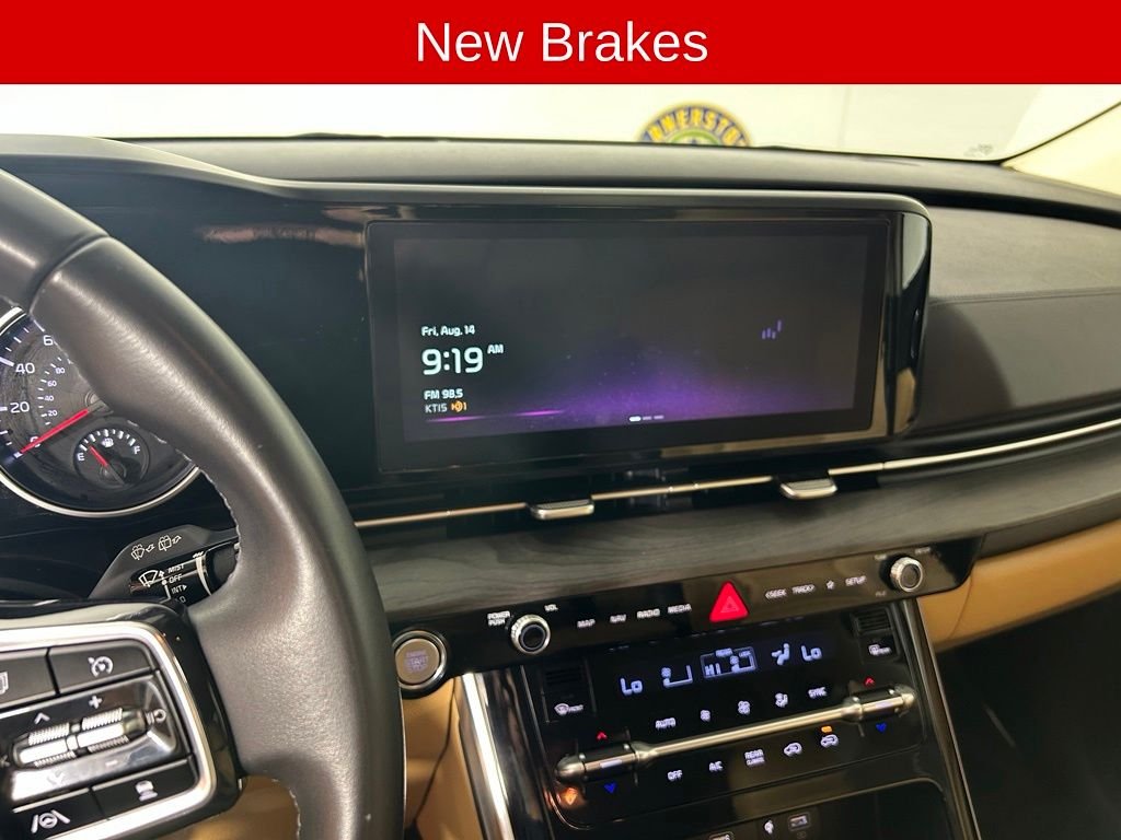 2024 Kia Carnival EX - Photo 3