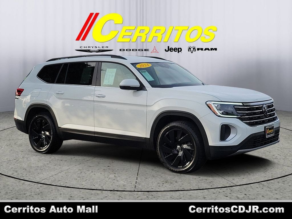 2024 Volkswagen Atlas SE w/Tech