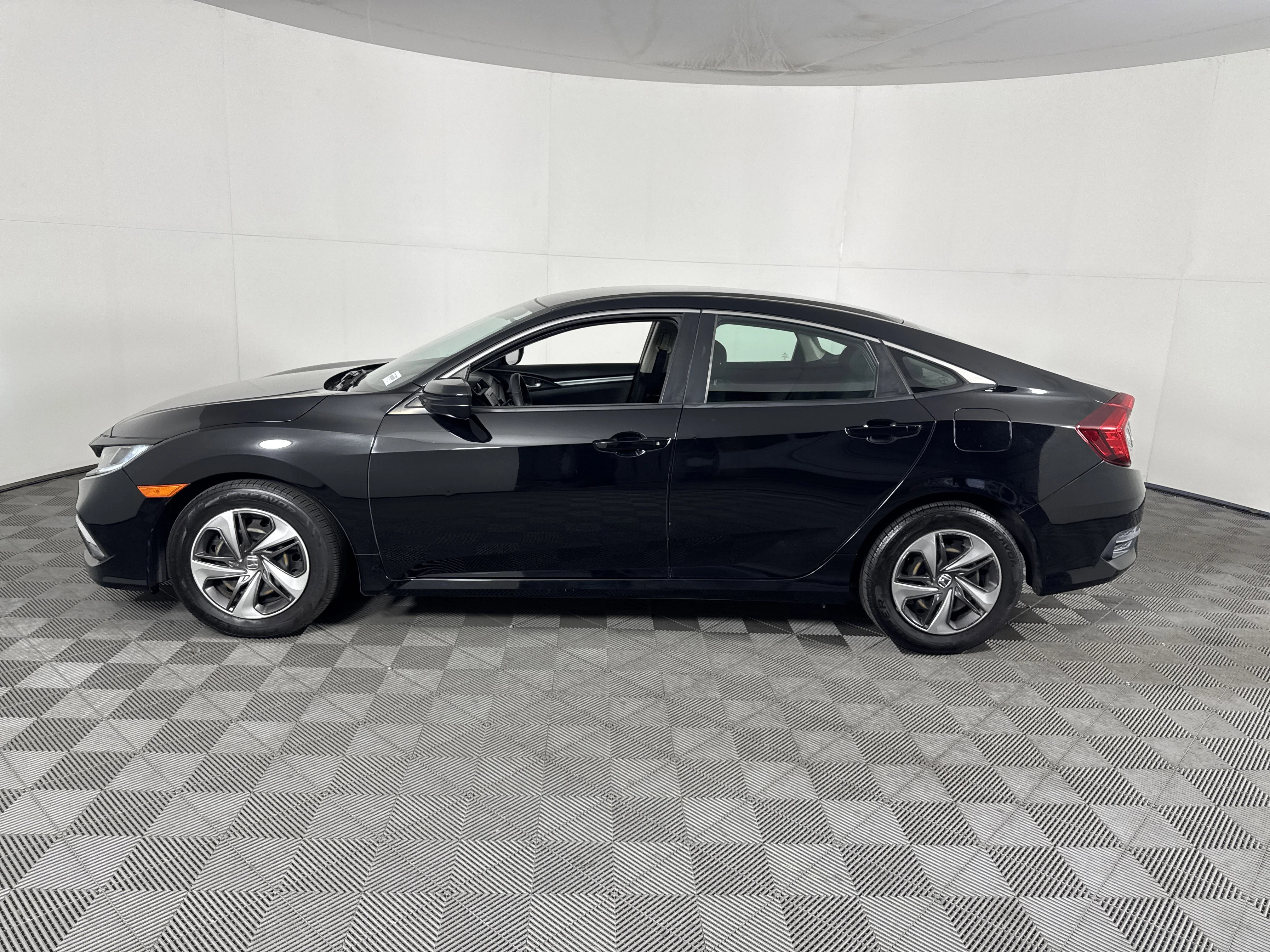 Used 2019 Crystal Black Pearl Honda LX image 6
