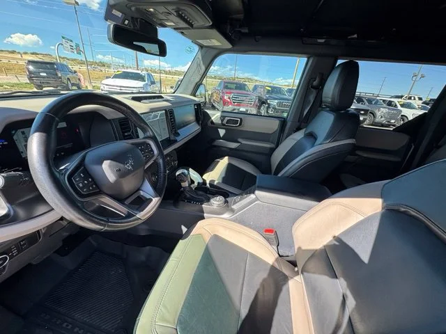 Used 2023 Gray Ford Wildtrak image 15