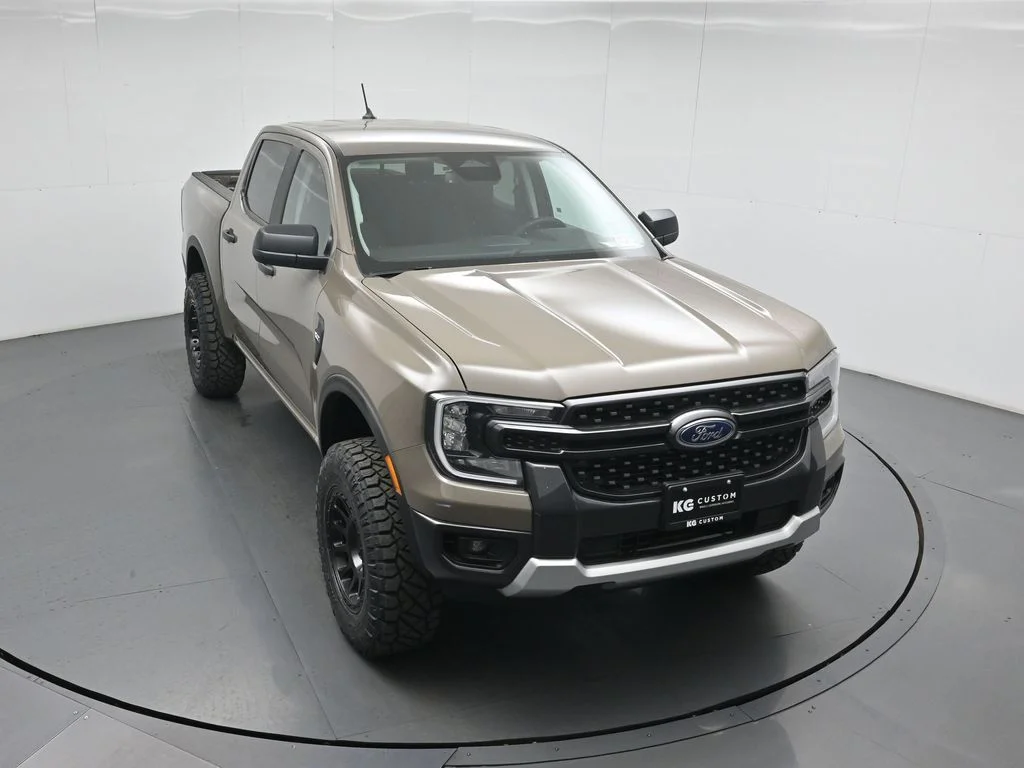 New 2026 Gray Ford XLT image 37