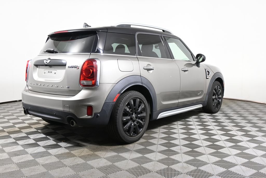 Used 2018 Silver MINI Base image 7
