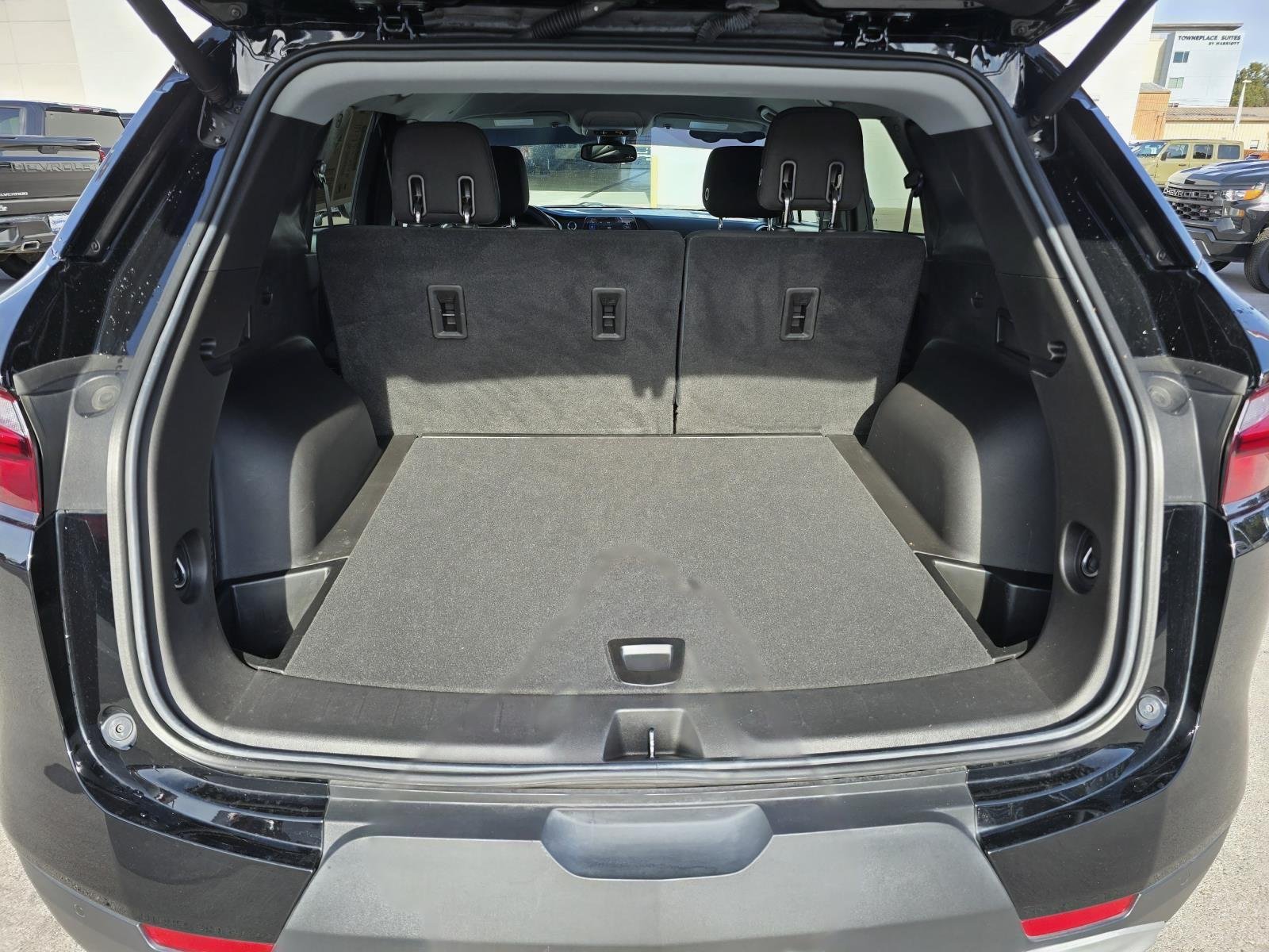 Used 2021 BLACK Chevrolet LT image 18
