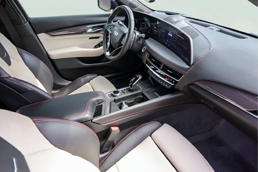 Used 2025 Midnight Sky Metallic Cadillac Sport image 30