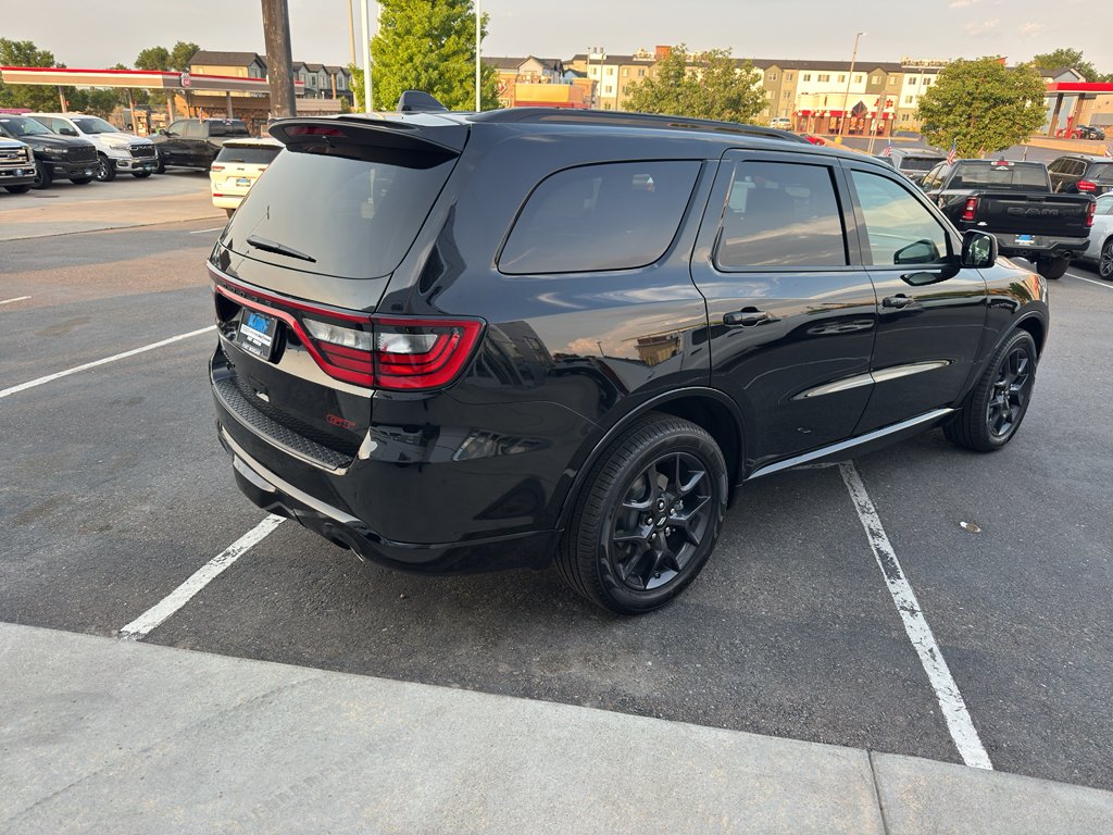 New 2026 Diamond Black Clear-Coat Exterior Paint Dodge R/T image 5