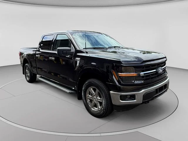 Used 2024 Agate Black Metallic Ford XLT image 7