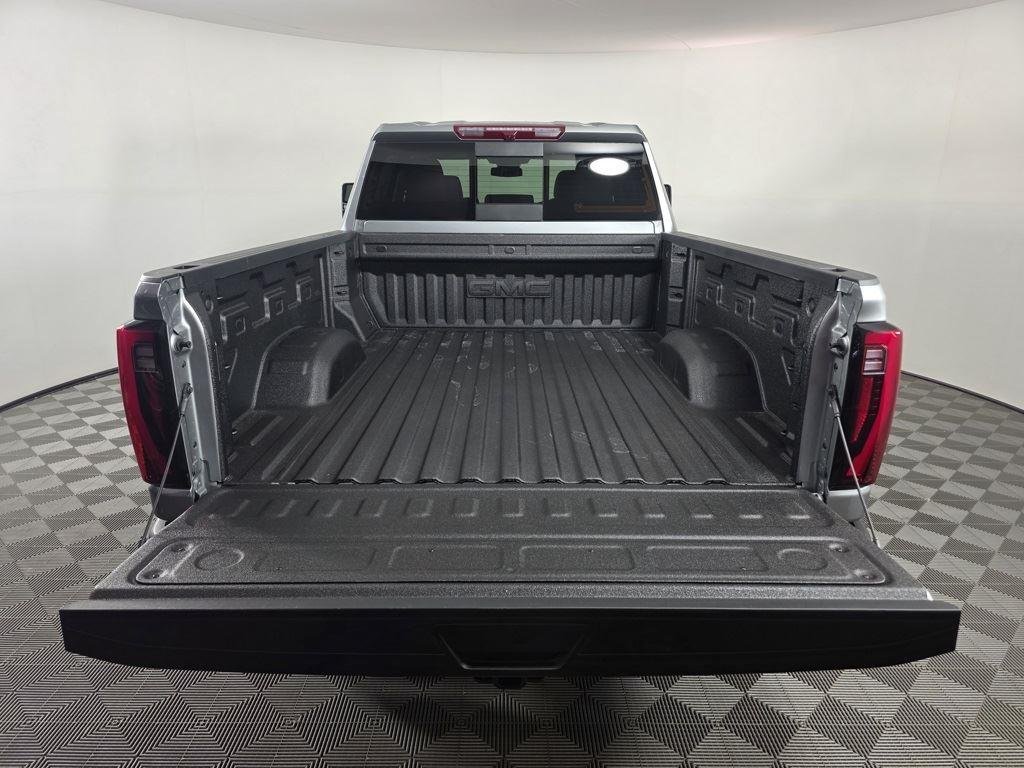 2026 GMC Sierra 2500HD SLT - Photo 6