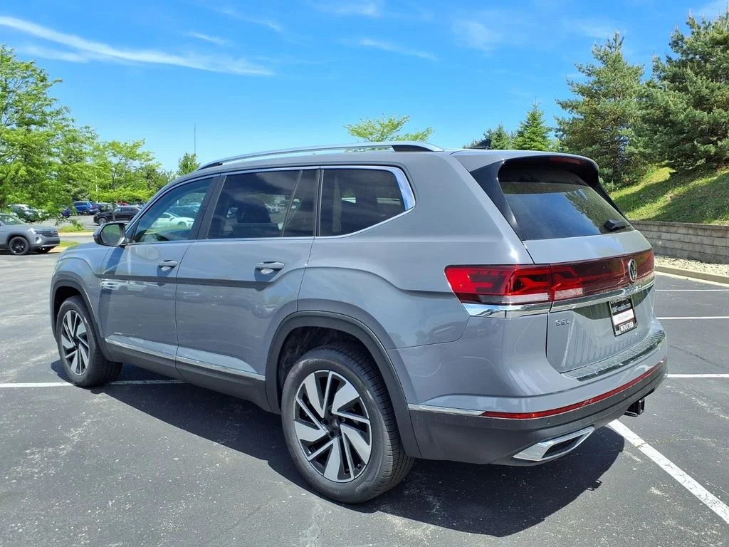 New 2026 Pure Gray Volkswagen SEL image 4