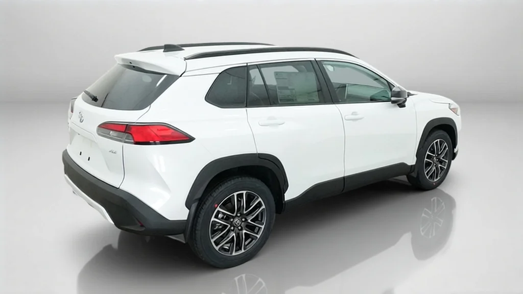 New 2026 Wind Chill Pearl Toyota XLE image 24