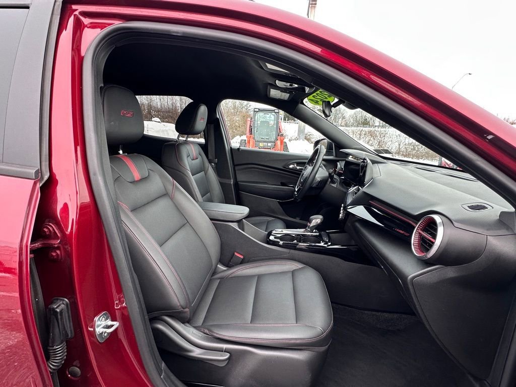 Used 2024 Crimson Metallic Chevrolet 2RS image 9
