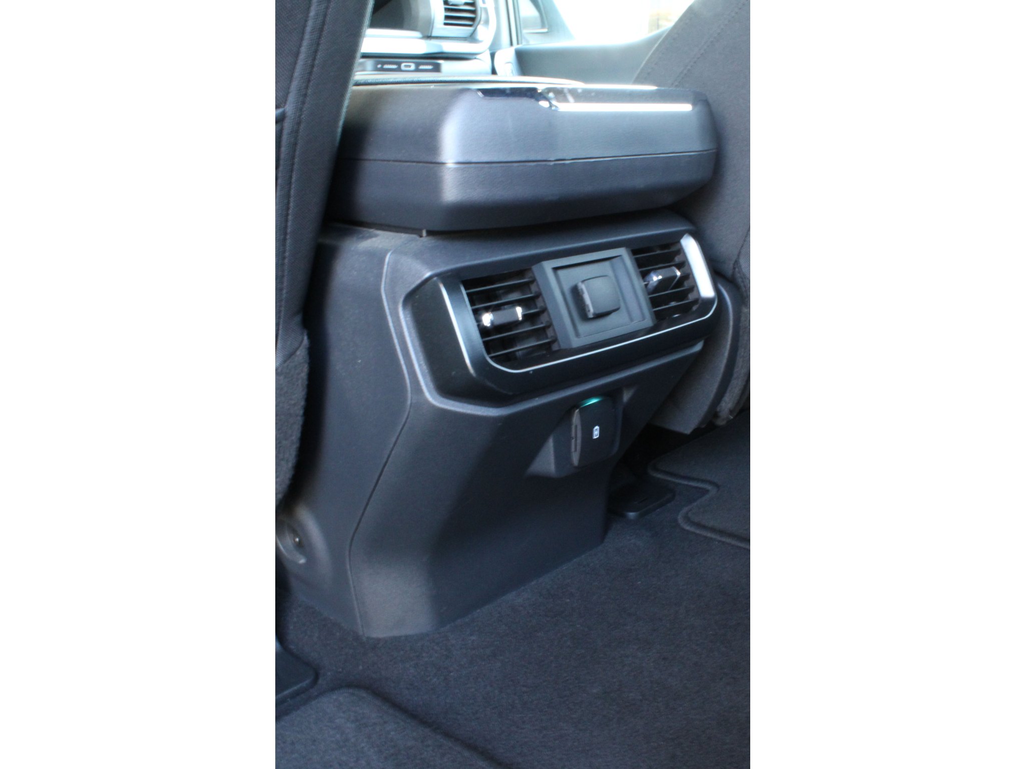Used 2023 Oxford White Ford XL image 21