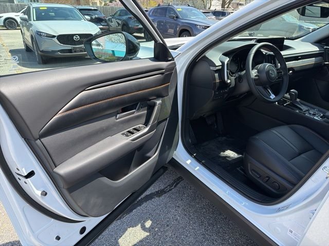 New 2026 Wind Chill Pearl Mazda Premium AWD image 11