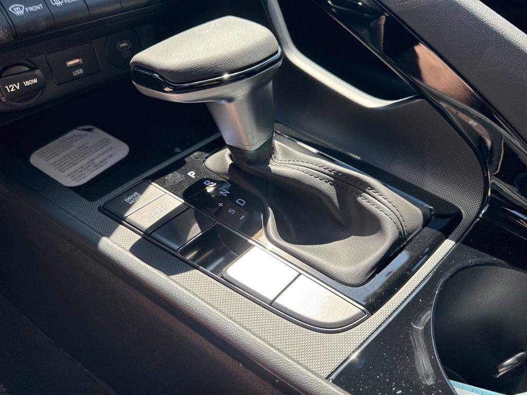 New 2026 Black Hyundai SEL Sport image 18