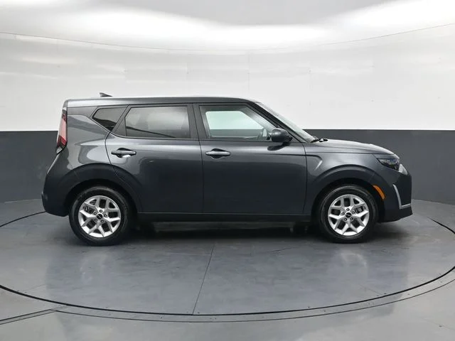 Used 2025 Gray Kia LX image 3