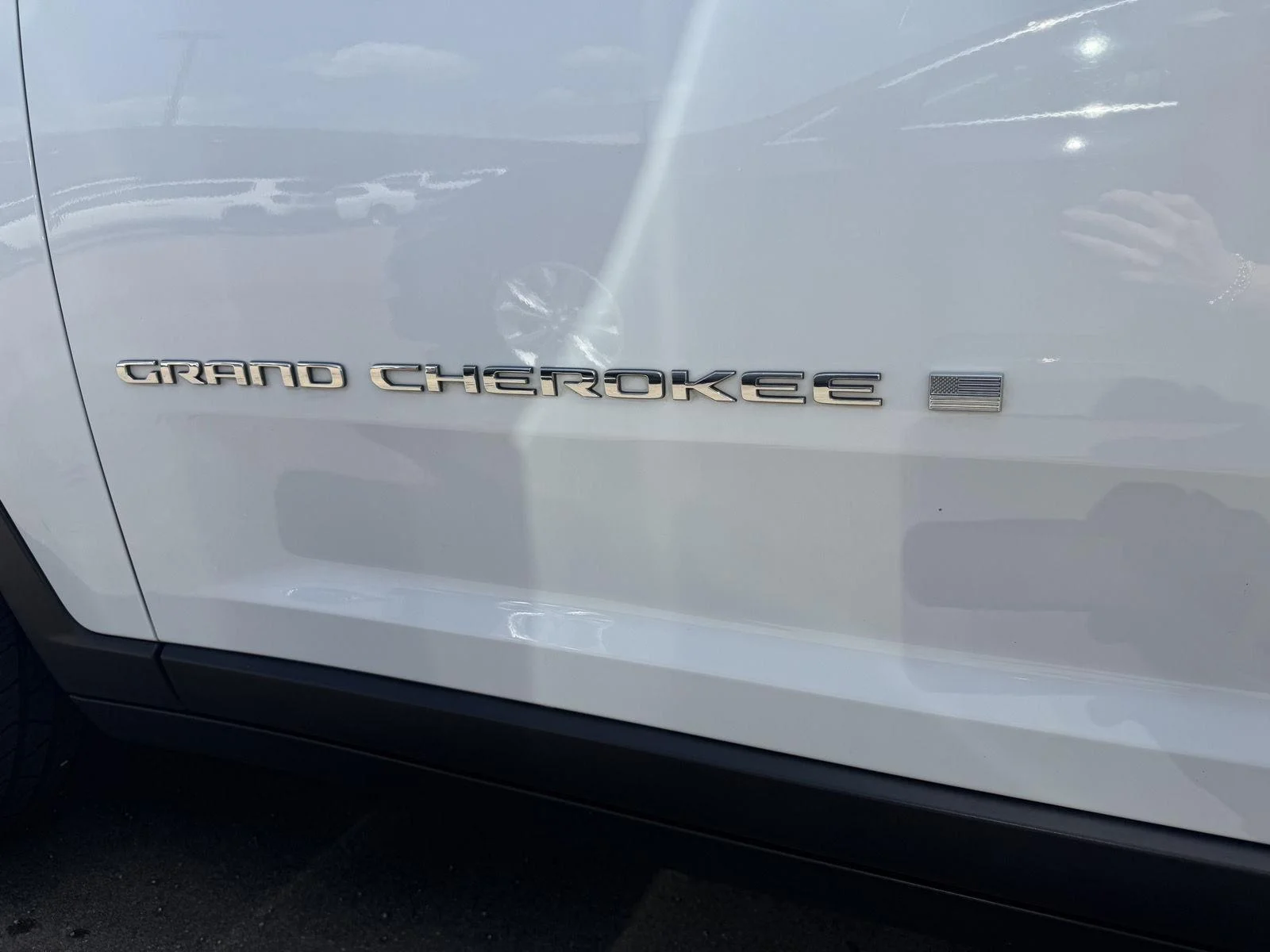 Used 2021 Bright White Clearcoat Jeep Limited image 26