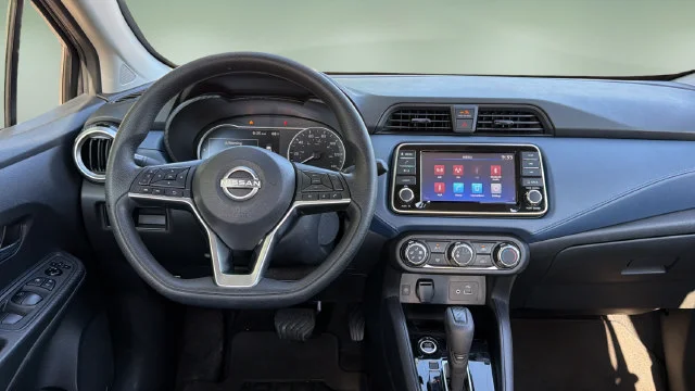 Used 2025 Gray Nissan 1.6 SV image 9