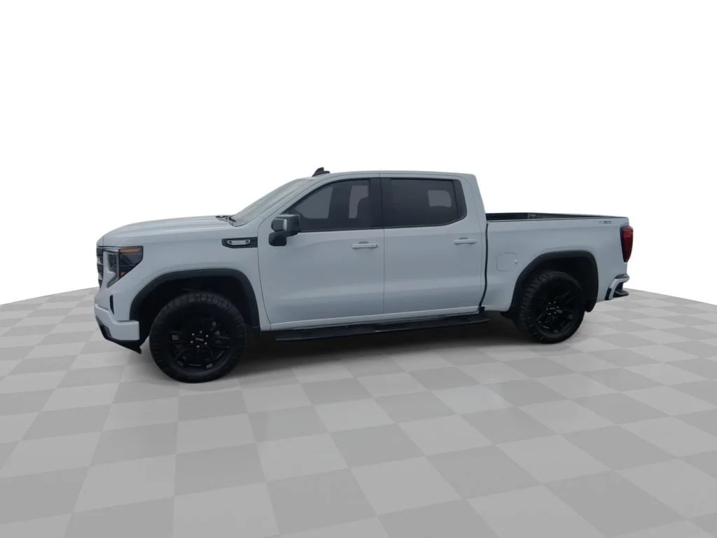 Used 2022 Summit White GMC Elevation image 4