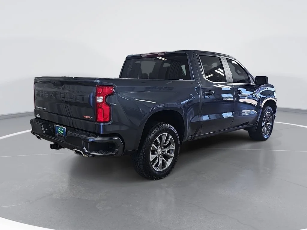 Certified Used 2021 Gray Chevrolet RST image 3