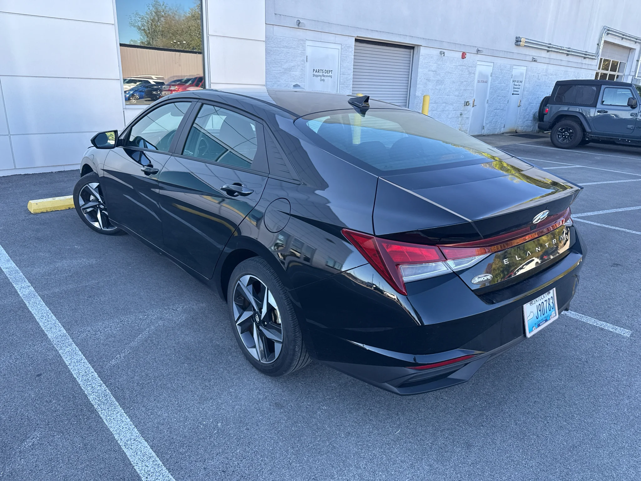 Used 2023 Onyx Black Hyundai SEL image 7
