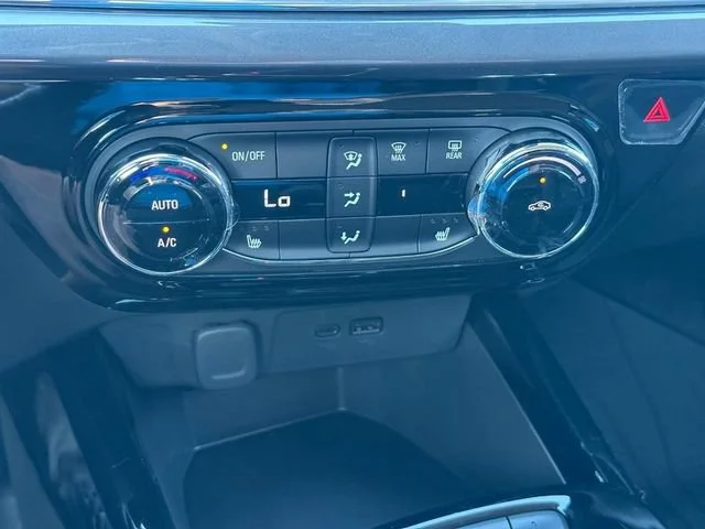 2026 Chevrolet Trax Activ - Photo 13