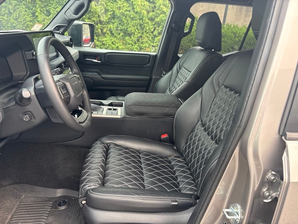 Used 2026  Toyota Base image 9
