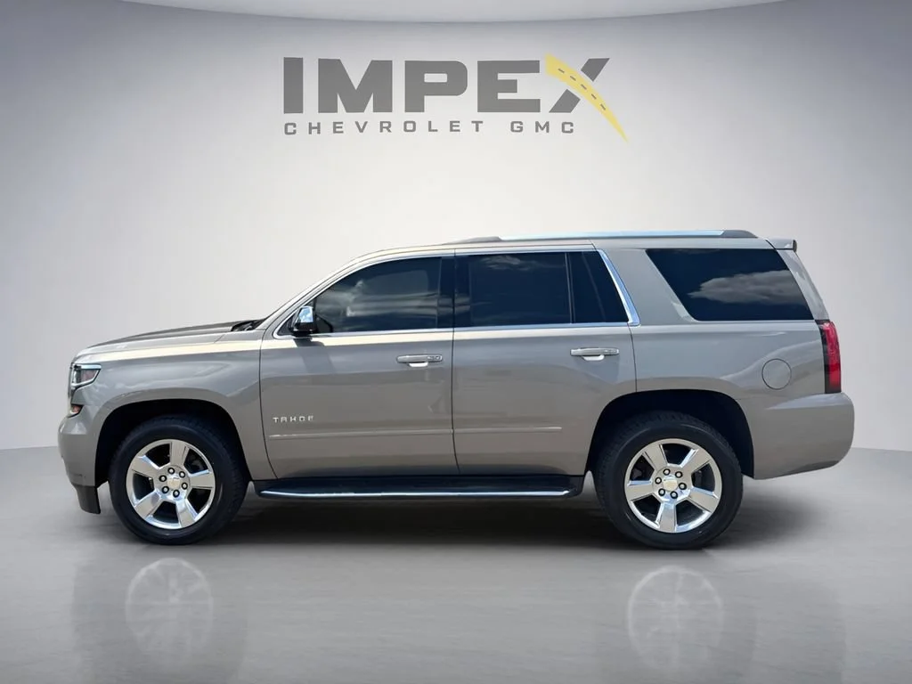 Used 2018 PEPPERDUST METALLIC Chevrolet Premier image 2