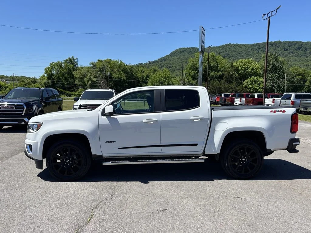 Used 2020 SUMMIT WHITE Chevrolet 4WD LT image 6