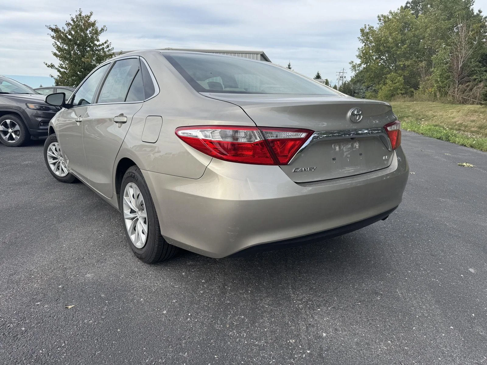 Used 2017 Creme Brulee Mica Toyota LE image 2