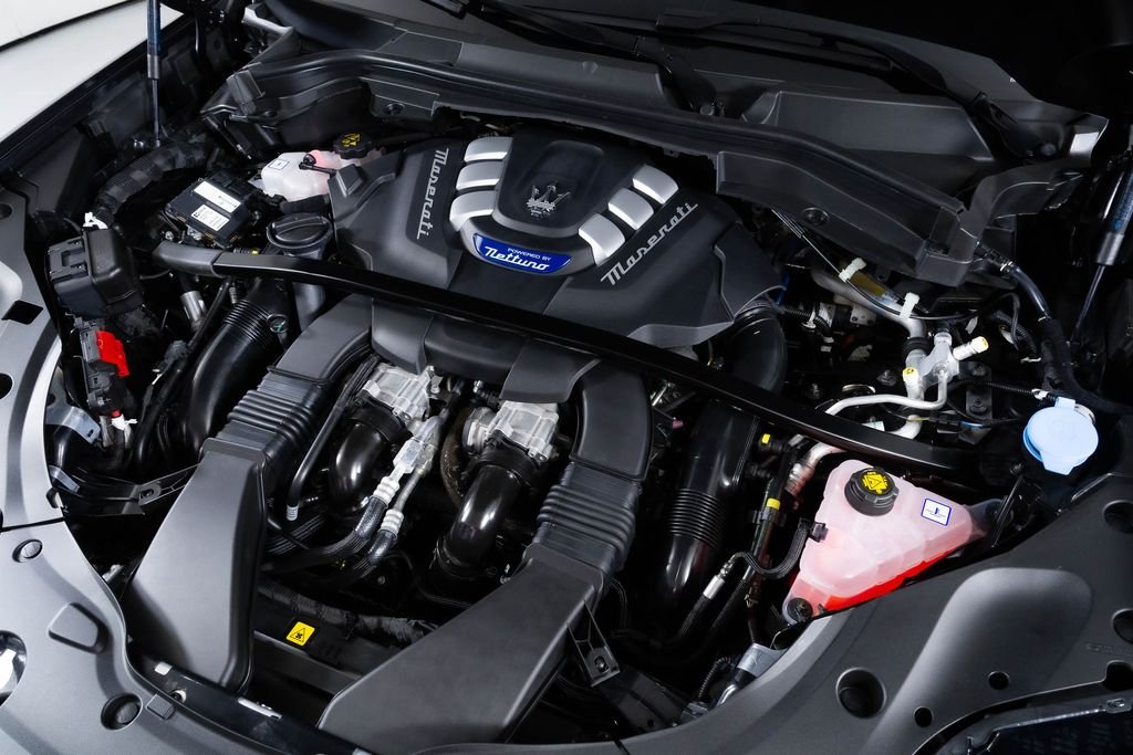 2026 Maserati Grecale Modena V6 - Photo 9