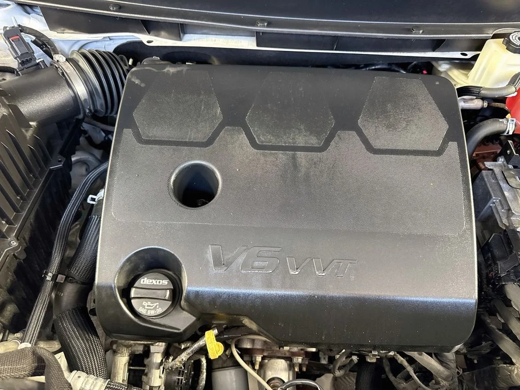 Used 2020 Summit White Chevrolet Premier image 41