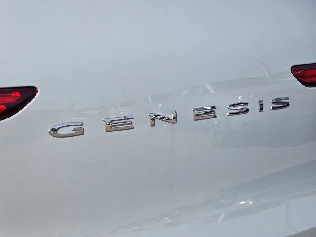 New 2027 Blue Genesis 2.5T Sport Prestige image 6