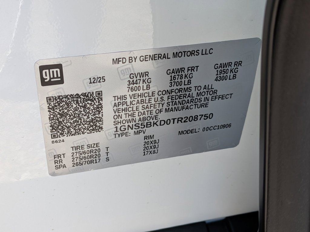 2026 Chevrolet Suburban LS - Photo 32