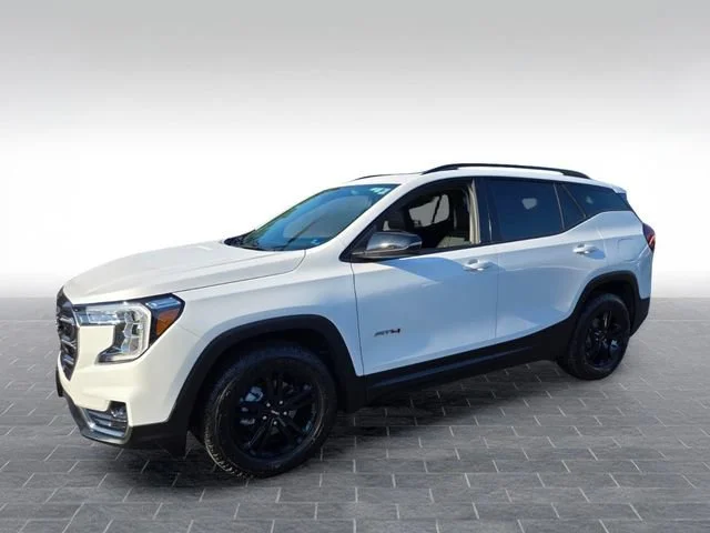 Used 2023 SUMMIT WHITE GMC AT4 image 3