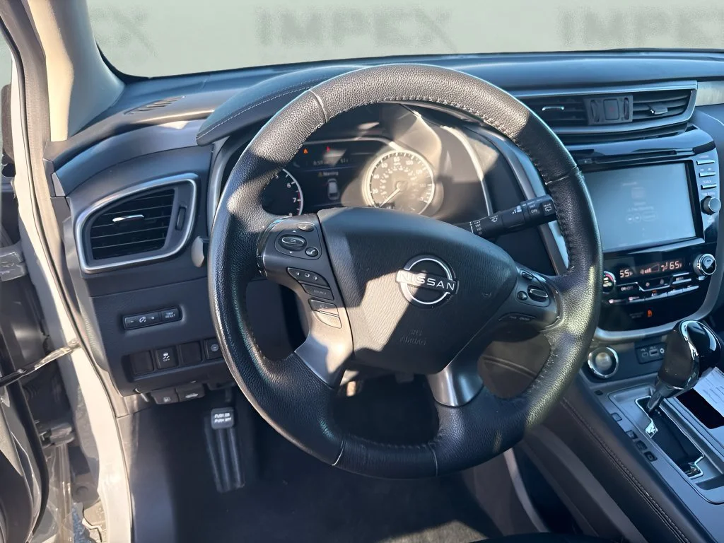 Used 2024 Gray Nissan SV image 11
