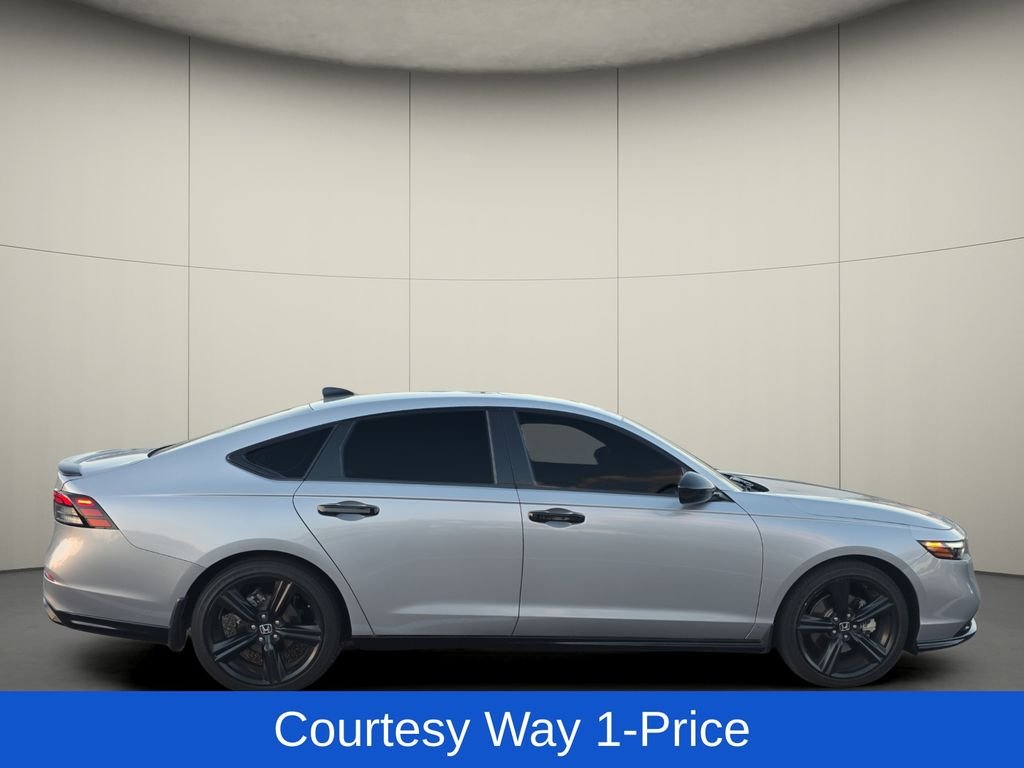 Used 2023 Gray Honda Sport-L image 10