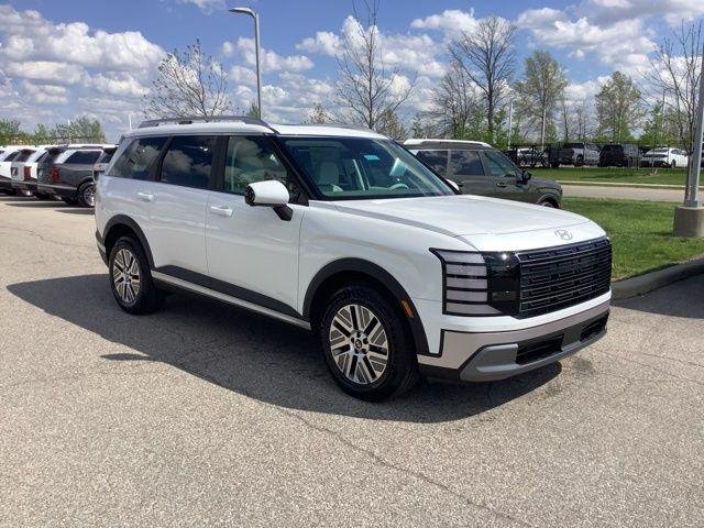 New 2026 White Pearl Hyundai SEL Premium image 3
