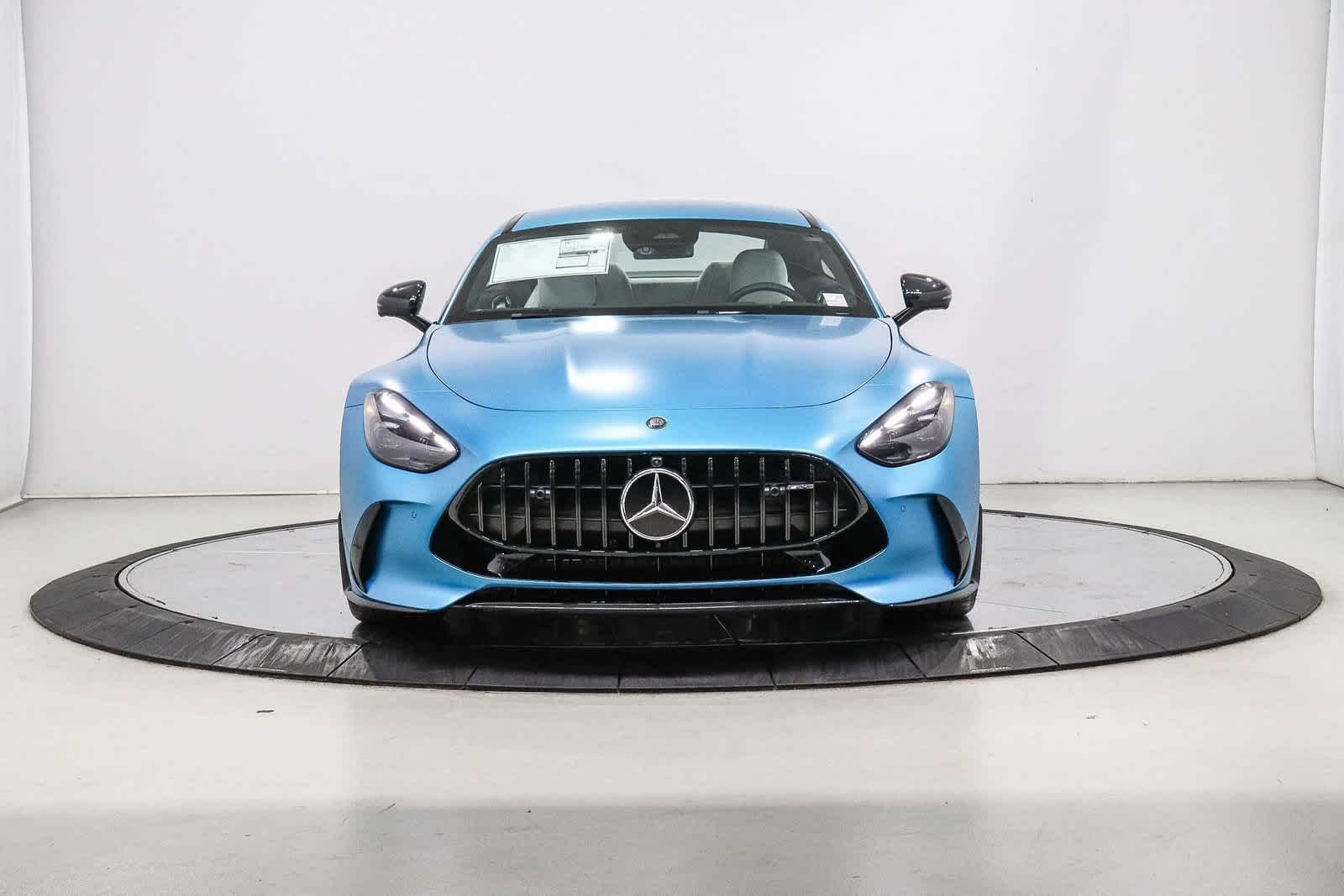 New 2026 MANUFAKTUR Hyper Blue Magno Mercedes-Benz AMG® GT 55 image 6