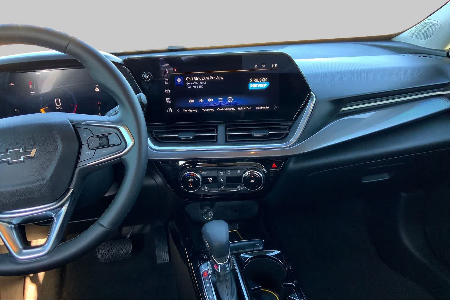 Used 2025 Summit White Chevrolet ACTIV image 7
