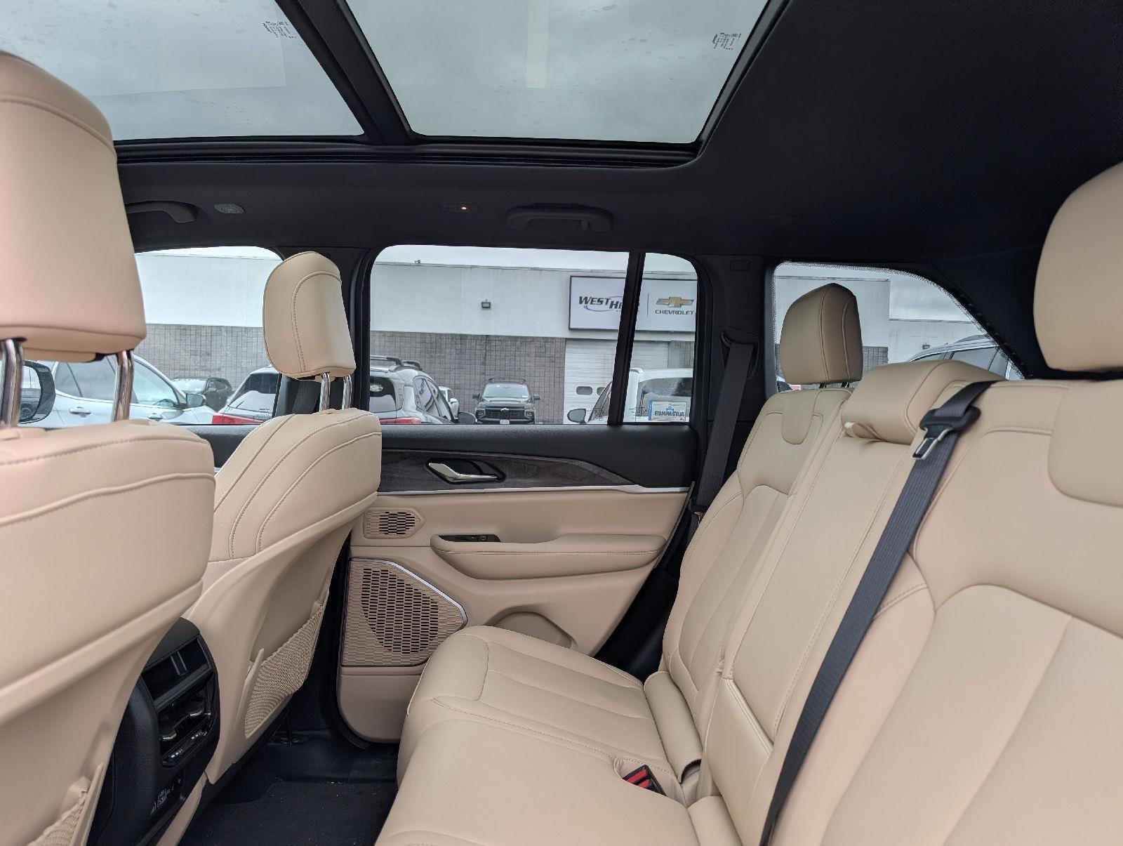 Used 2024 Bright White Clearcoat Jeep 4xe image 11