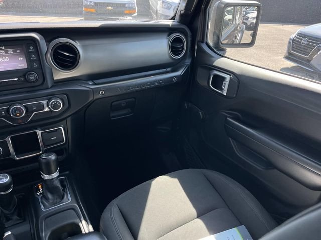 Used 2019 Gray Jeep Unlimited Sport image 13