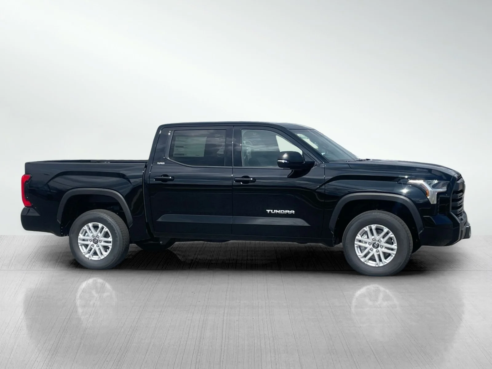 New 2026 Midnight Black Metallic Toyota SR5 image 2