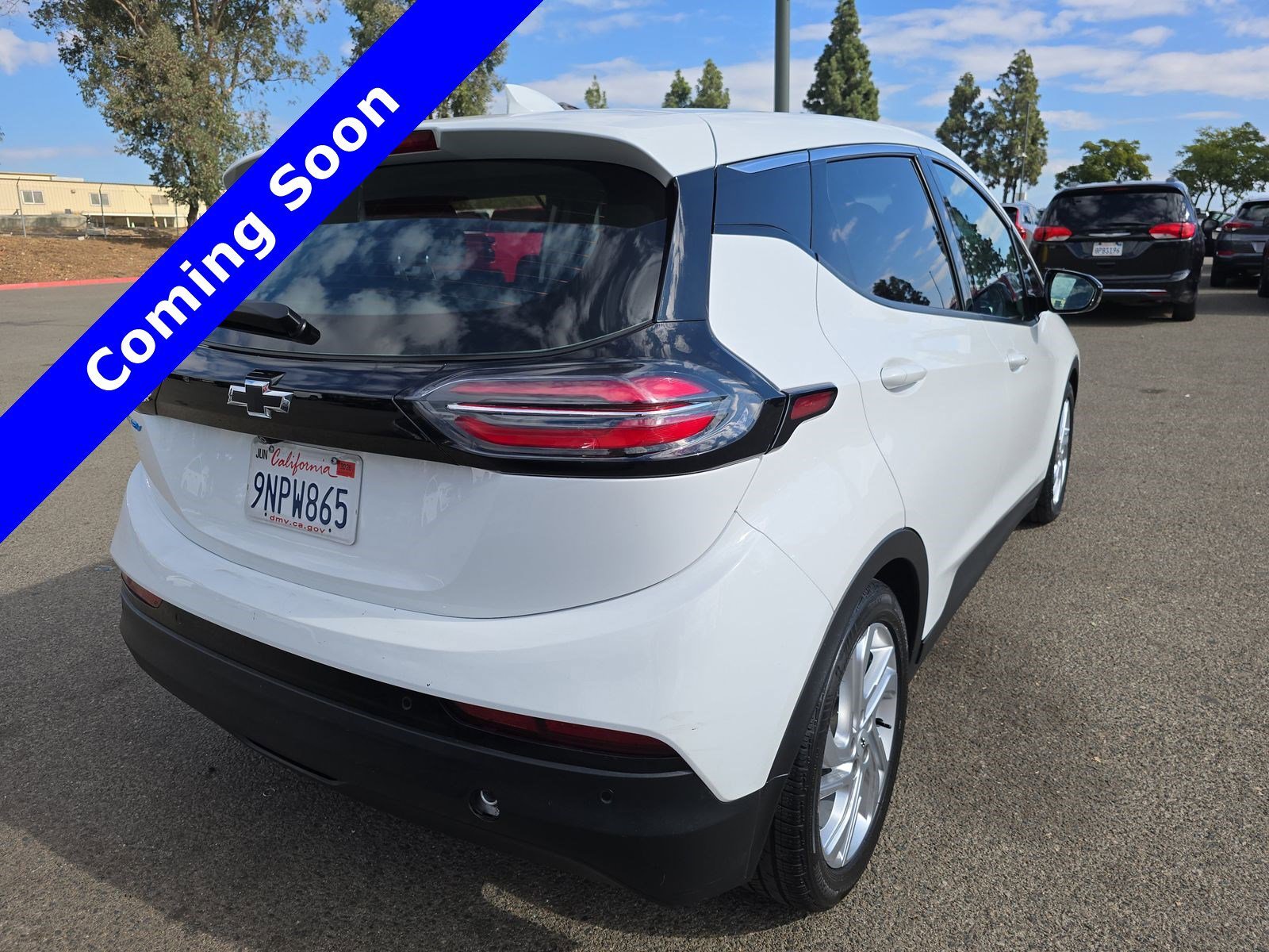 Used 2022 Chevrolet Bolt EV LT with VIN 1G1FW6S01N4101114 for sale in Culver City, CA