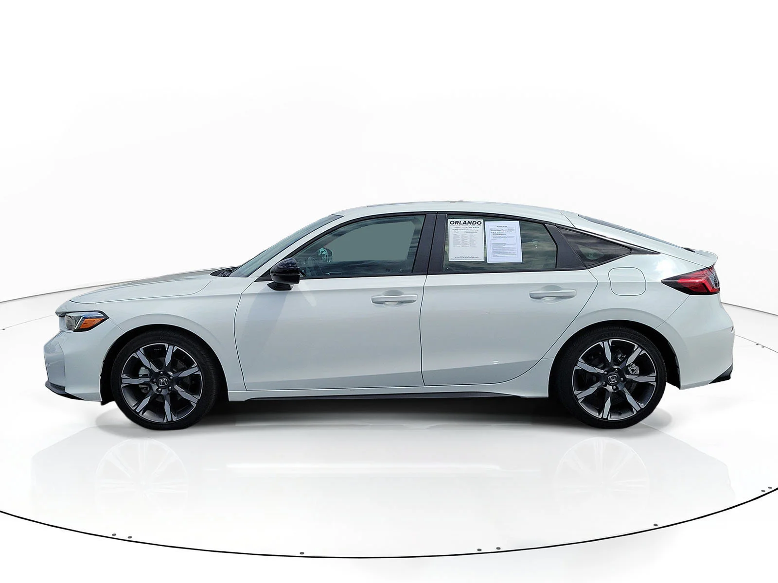 Used 2025 White Honda Sport Touring image 4