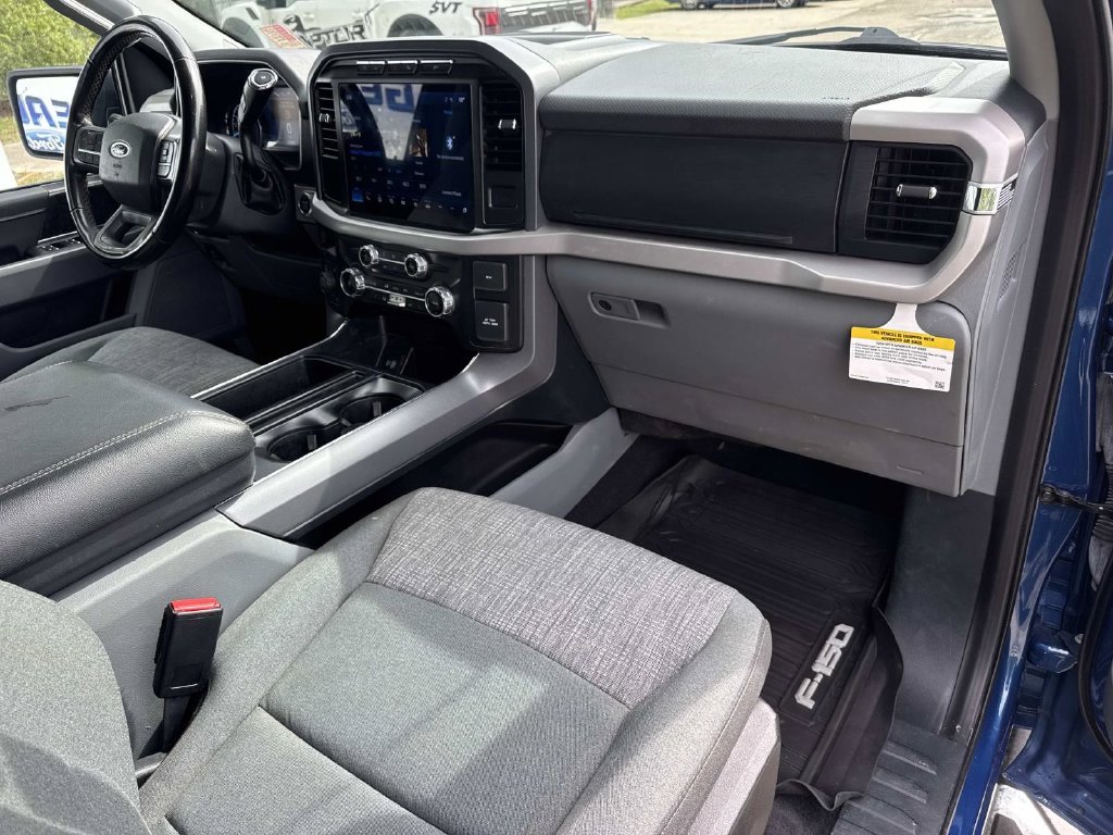 Used 2023 Blue Ford XLT image 25