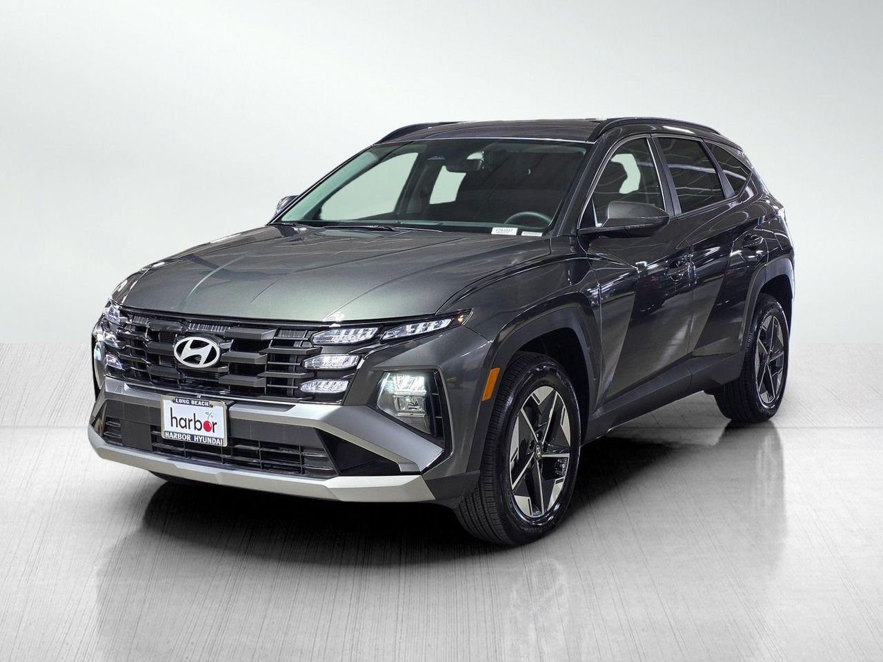 New 2026 Amazon Gray Hyundai SEL AWD image 3