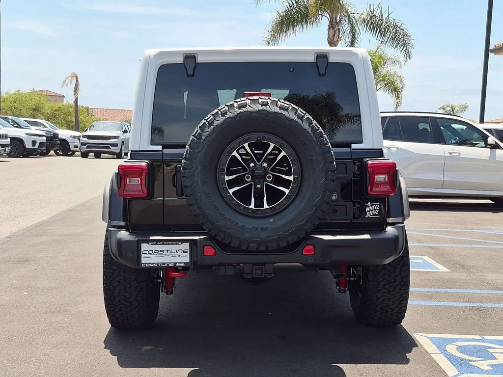 New 2026 Black Clear-Coat Exterior Paint Jeep Rubicon X image 6